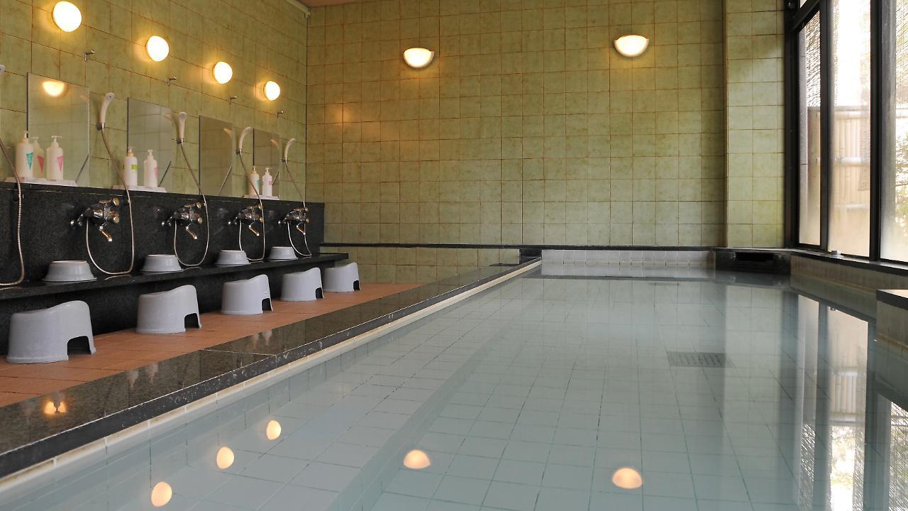 Hotel Ichiraku Fukuoka  Extérieur photo